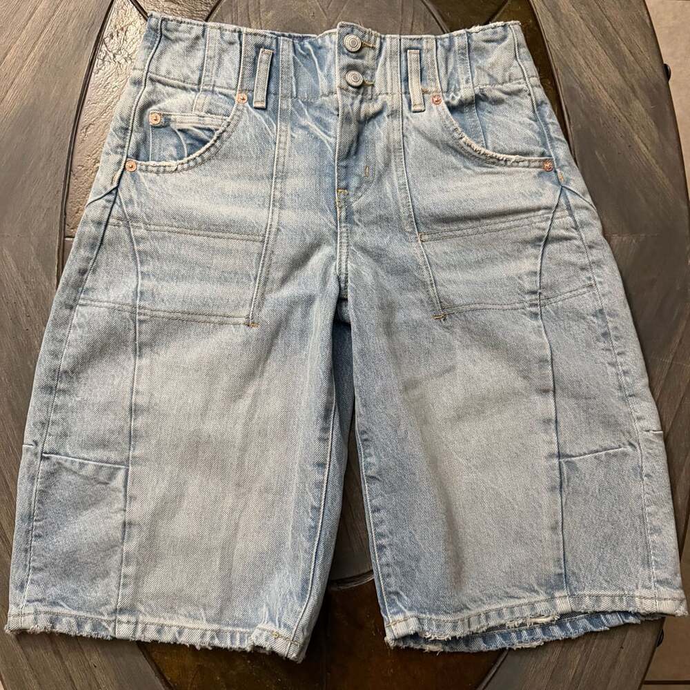 We The Free Extreme Measures Barrel Shorts Size 25